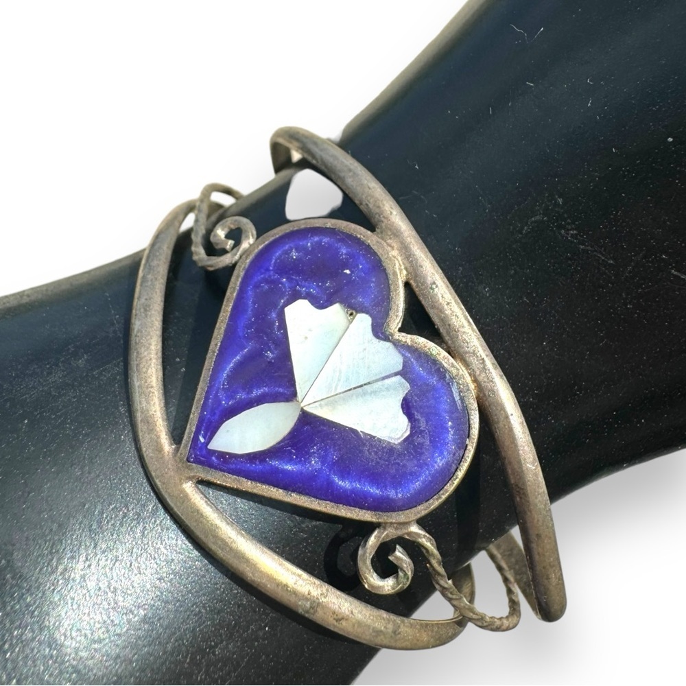 Vintage Mexico Silver Cuff Floral Design Heart Abalone MOP Chips